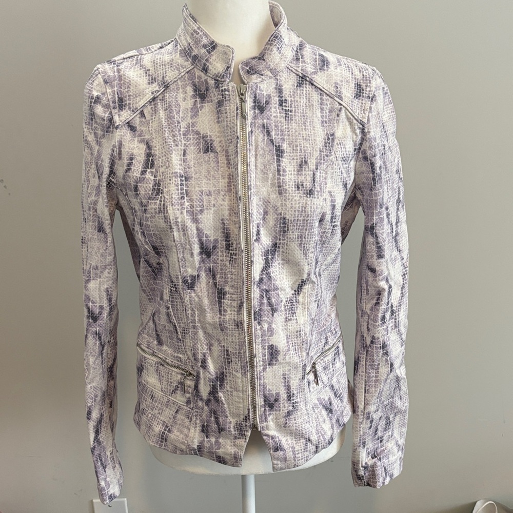 White House Black Market Lavender Patterned Blazer
